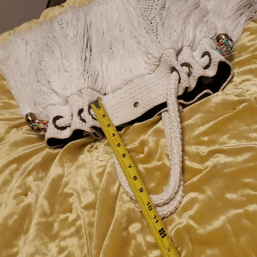 Elliott Mann unique fringe bag in white - Picture 9 of 10